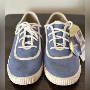 Toms Blue and White Women's Sneakers